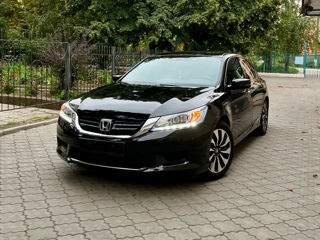 Honda Accord фото 1