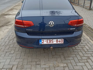 Volkswagen Passat foto 3