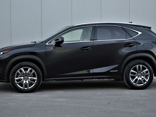 Lexus NX Series foto 2