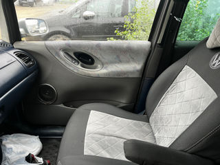 Volkswagen Sharan foto 8