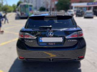 Lexus CT Series foto 2