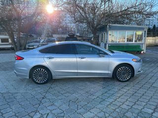 Ford Fusion foto 4