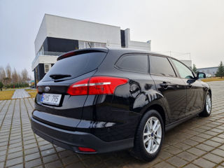 Ford Focus foto 4