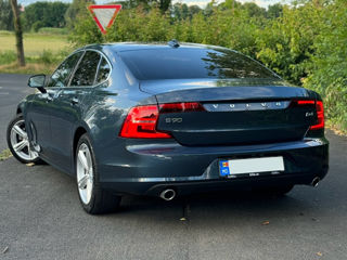 Volvo S90 foto 3