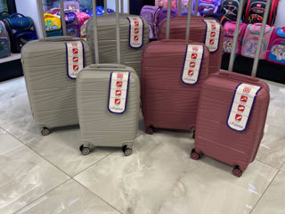 Новый приход чемоданов от фирмы PIGEON! Оптом и в розницу! foto 20