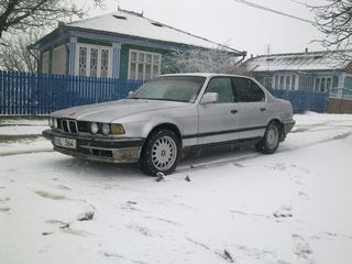 BMW 7 Series foto 2