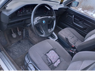 BMW 5 Series foto 5