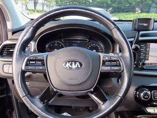 KIA Sorento foto 8