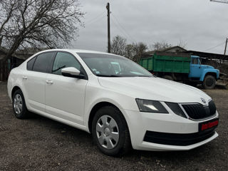 Skoda Octavia foto 2