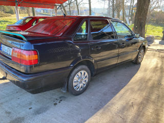 Volkswagen Passat foto 3