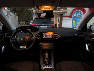 Peugeot 308 foto 5