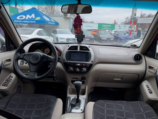 Toyota Rav 4 foto 8