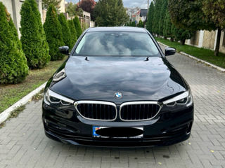 BMW 5 Series foto 1