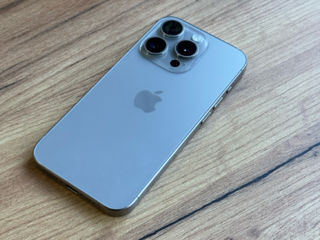 iPhone 15 Pro 128GB foto 1