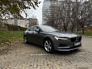 Volvo S90 foto 2