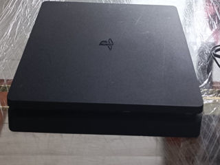 PlayStation 4 Slim (500Gb) + 12 игр в комплекте foto 2
