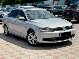 Volkswagen Jetta foto 5