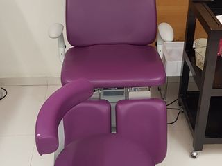 Продаю педикюрное кресло из Германии. foto 3