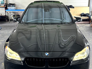 BMW 5 Series foto 1