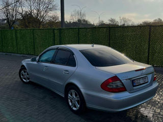 Mercedes E-Class foto 7