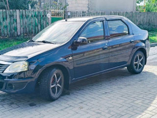 Dacia Logan foto 2