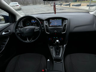 Ford Focus foto 9