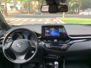 Toyota C-HR foto 5