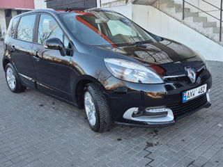 Renault Scenic foto 2