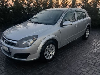 Opel Astra foto 8