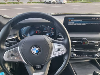 BMW 5 Series foto 5