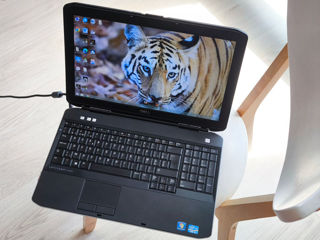 Vind Dell Latitude E5530 Procesor-i3 ideal SSD 256 Gb 8 Gb RAM foto 1