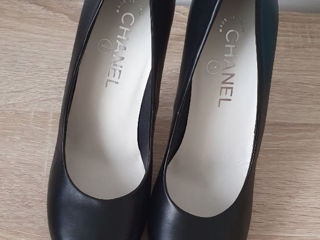 Chanel, mărimea 38, Made in Italy, noi foto 3