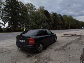 Opel Astra foto 2