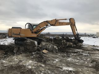 Excavator Liebherr foto 4