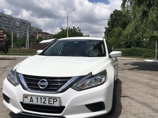 Nissan Altima foto 2