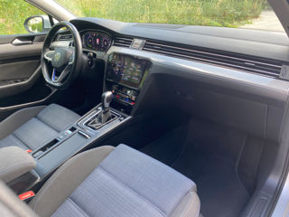 Volkswagen Passat foto 10