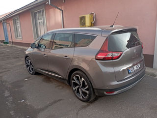 Renault Grand Scenic foto 3