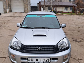 Toyota Rav 4 foto 4