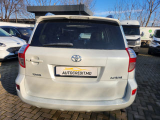 Toyota Rav 4 foto 5