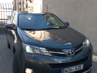 Toyota Rav 4 foto 4