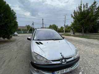 Peugeot 206 foto 1