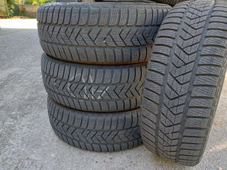 225 55 R17 Pirelli iarna