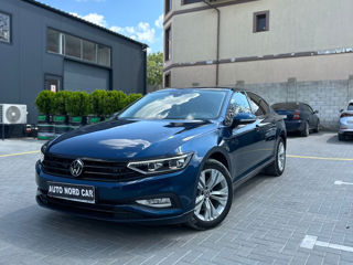 Volkswagen Passat foto 1