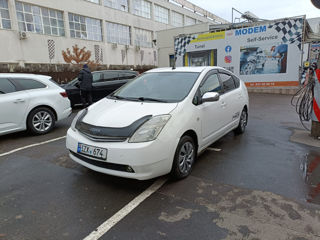 Toyota Prius foto 2