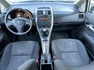 Toyota Auris foto 7