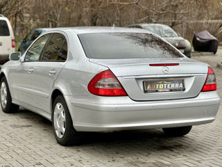 Mercedes E-Class foto 4