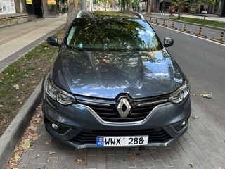 Renault Megane фото 1