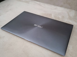 Zenbook Asus foto 7