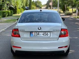 Skoda Octavia foto 5