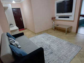 Apartament cu 2 camere, 70 m², Centru, Chișinău foto 1